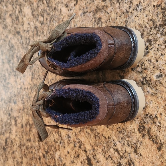 Boys Cat & Jack Brown Boots - Size 13 - Picture 4 of 6
